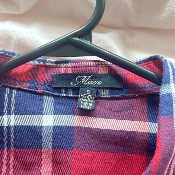 Small size shirt. 100% cotton. From the brand Mavi. - Picture 2 of 3